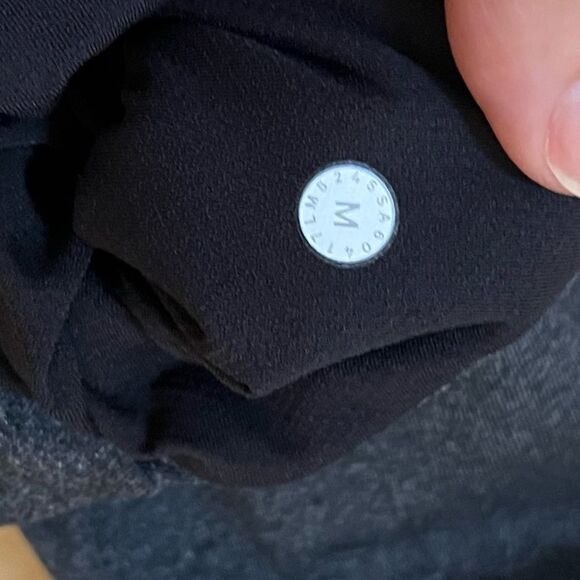 Lululemon Discipline Pant 32" in Heathered Black M - Picture 11 of 14